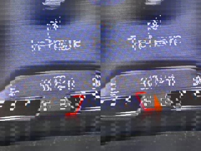 Used 2020 Jeep Cherokee Limited image 26