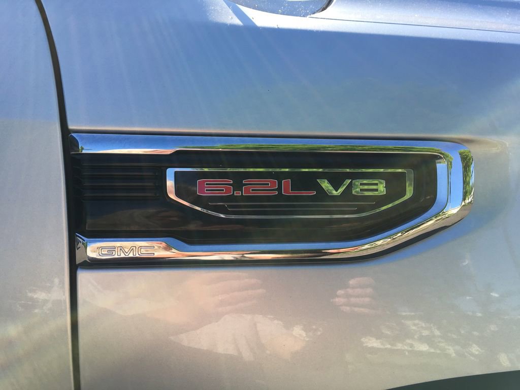 Used 2020 GMC Sierra 1500 SLT w/ SLT Premium Plus Package AWD/4WD image 10