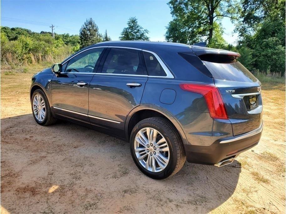 Used 2019 Cadillac XT5 Premium Luxury FWD image 5