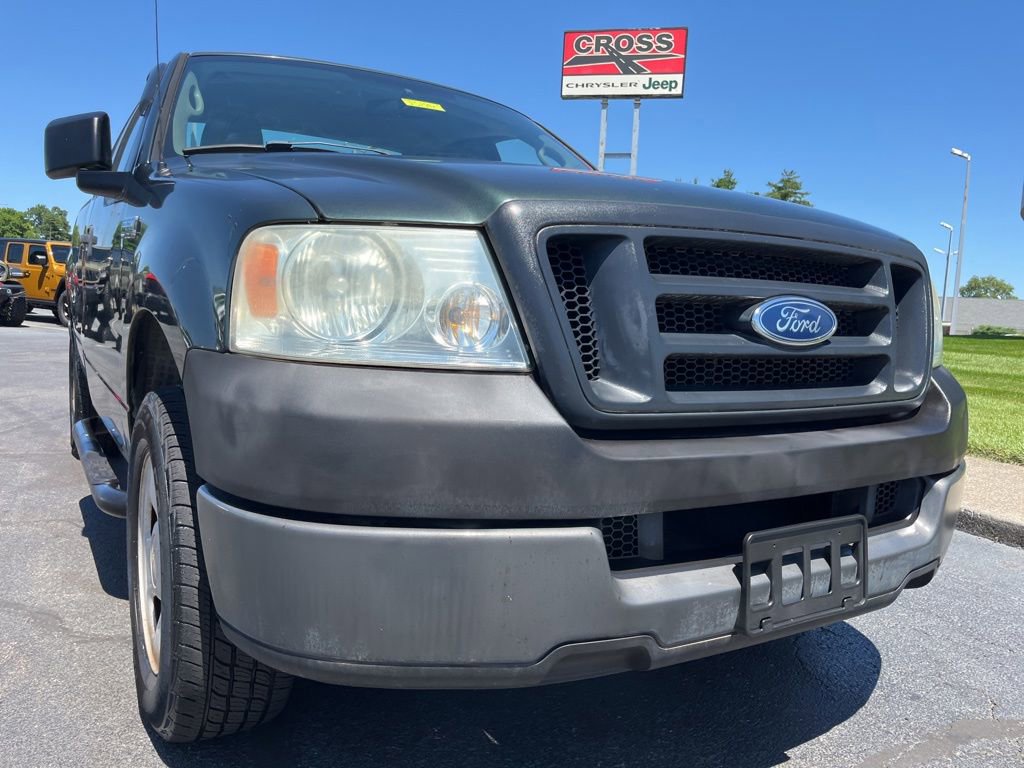 Used 2005 Ford F150 XL RWD image 32