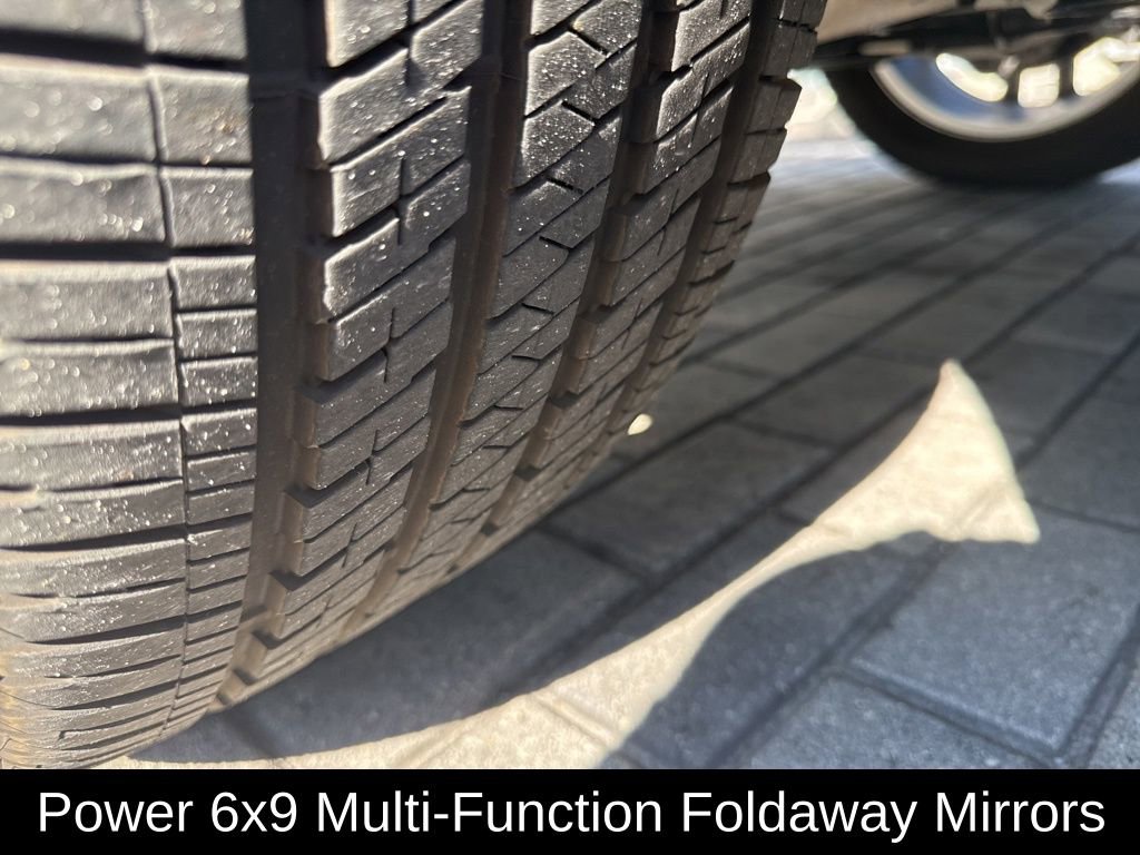 Used 2025 Dodge Durango GT image 34