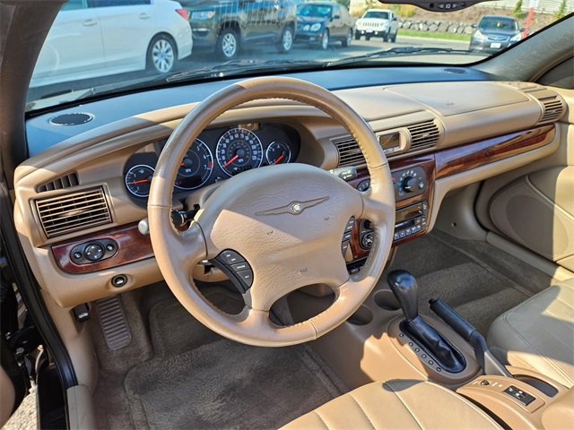 Used 2002 Chrysler Sebring LXi image 16