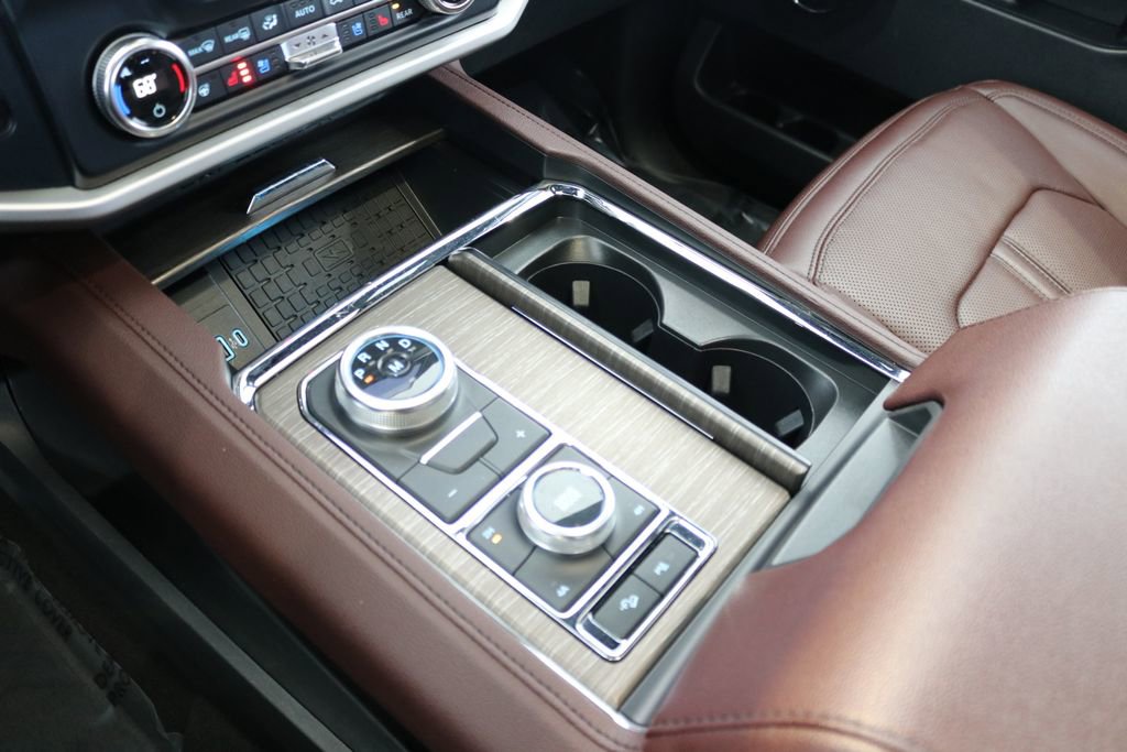 Used 2024 Ford Expedition Max Limited image 57