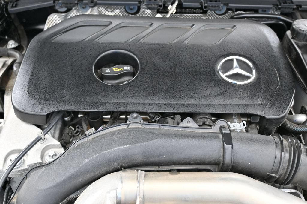 Used 2025 Mercedes-Benz CLA 250 4MATIC image 44