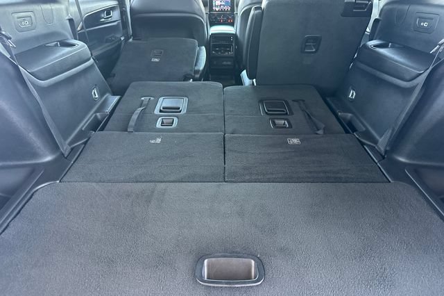 Certified 2023 Jeep Grand Cherokee L Laredo AWD/4WD image 17