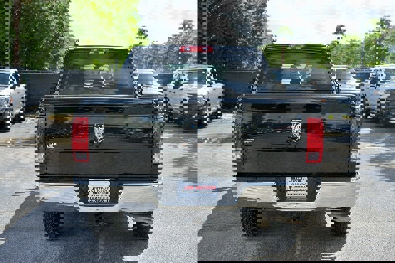 Used 2023 RAM 1500 Classic SLT w/ Trailer & Traction Group image 5