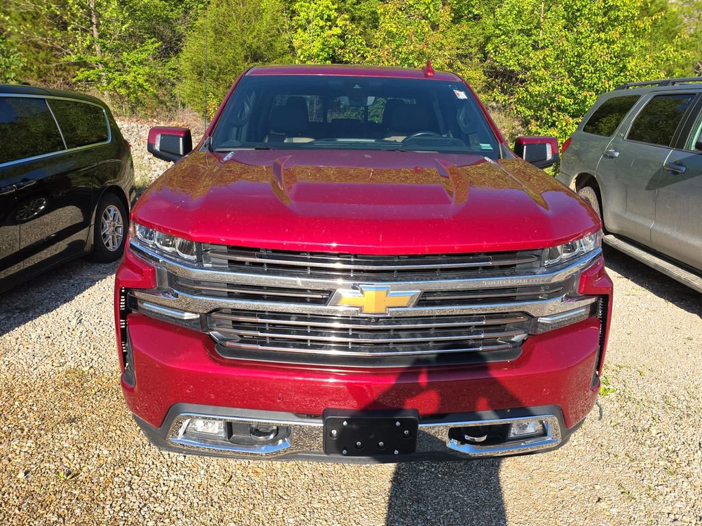 Used 2022 Chevrolet Silverado 1500 High Country w/ Technology Package AWD/4WD image 2