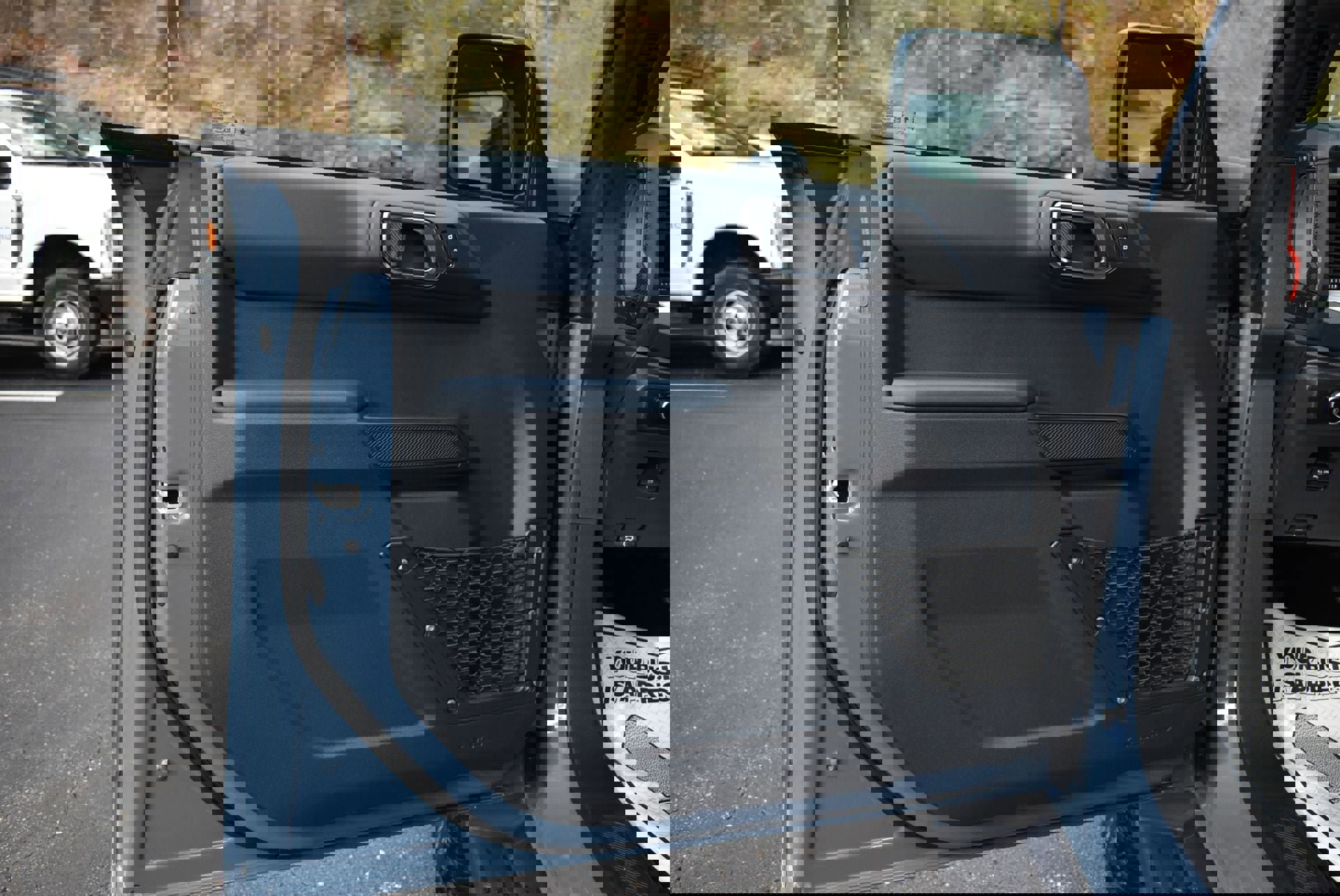 New 2025 Ford Bronco Heritage Edition image 12