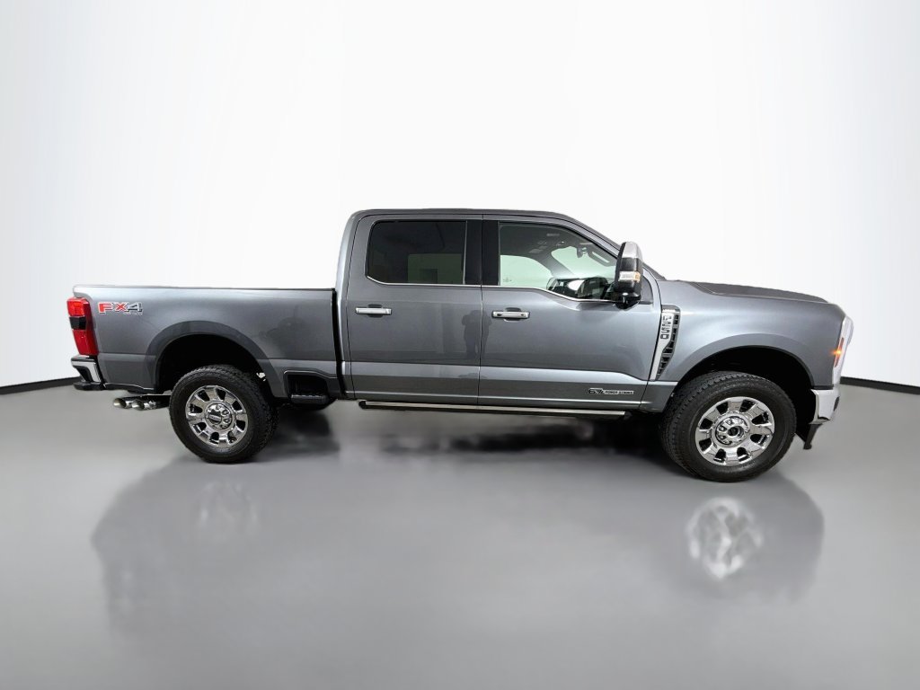 Used 2024 Ford F250 Lariat w/ Chrome Package AWD/4WD image 8