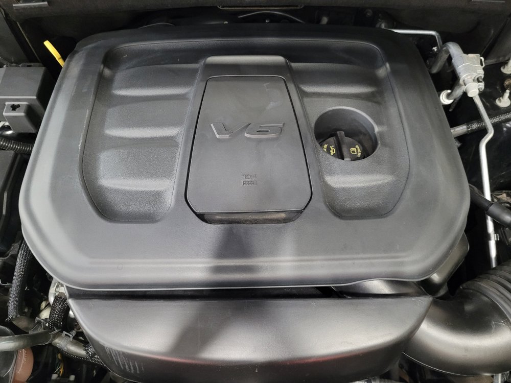 Used 2020 Jeep Grand Cherokee Altitude AWD/4WD image 30