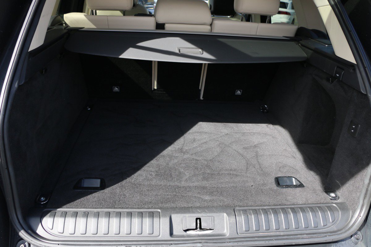 Used 2019 Land Rover Range Rover Sport HSE Dynamic image 35