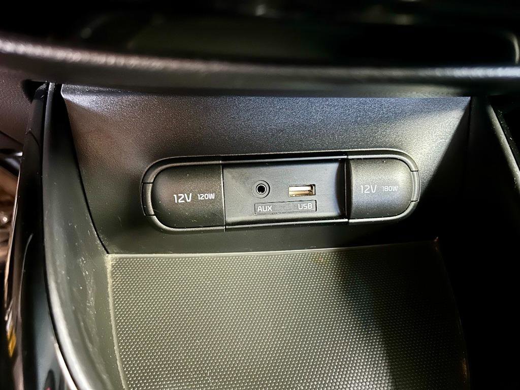 Used 2016 Kia Soul + w/ Audio Package image 9