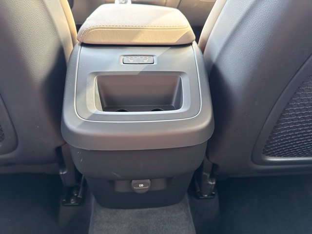 Certified 2026 Volvo XC60 B5 Plus AWD/4WD image 17