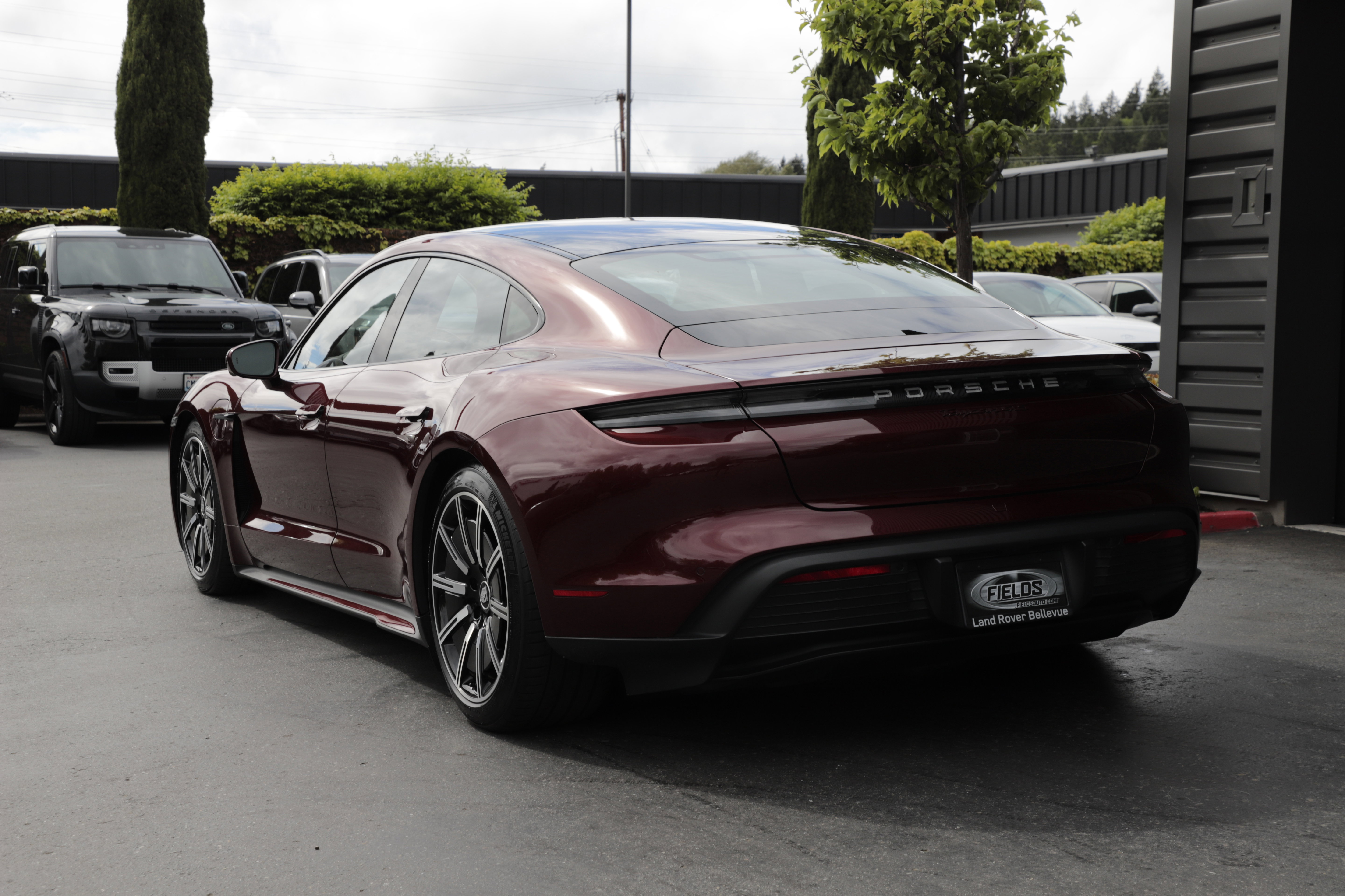 Used 2021 Porsche Taycan 4S AWD/4WD image 6