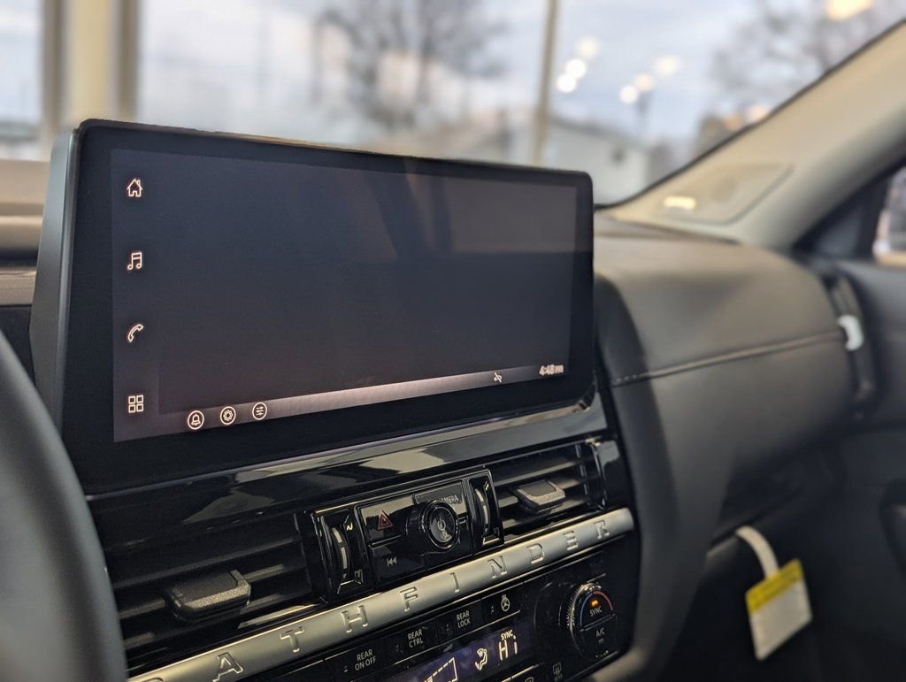 New 2026 Nissan Pathfinder SL image 32