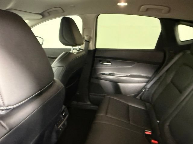 Used 2025 Nissan Murano SV AWD/4WD image 33
