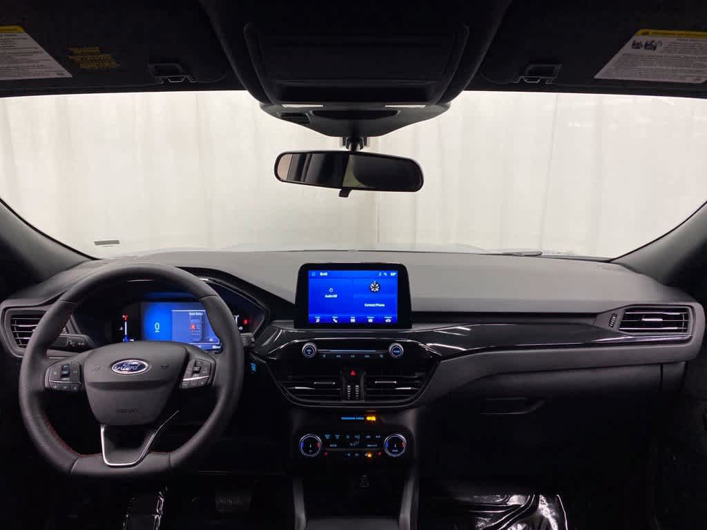 Used 2025 Ford Escape ST-Line Select AWD/4WD image 11