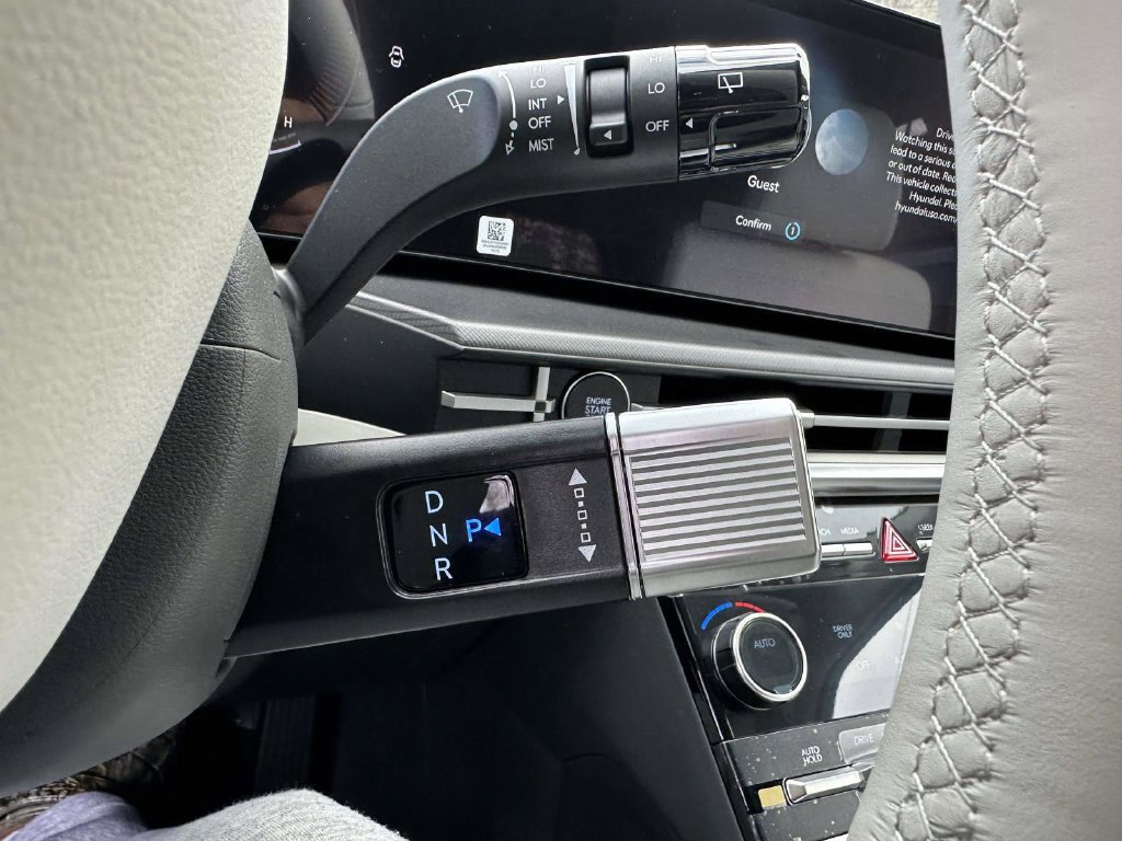 New 2026 Hyundai Santa Fe SE AWD/4WD image 24