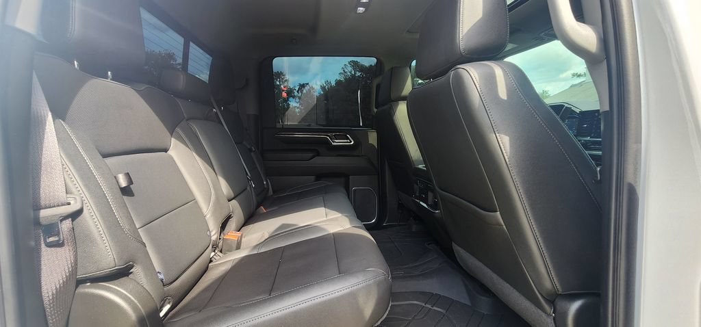 Used 2024 Chevrolet Silverado 3500 LTZ w/ LTZ Premium Package AWD/4WD image 23