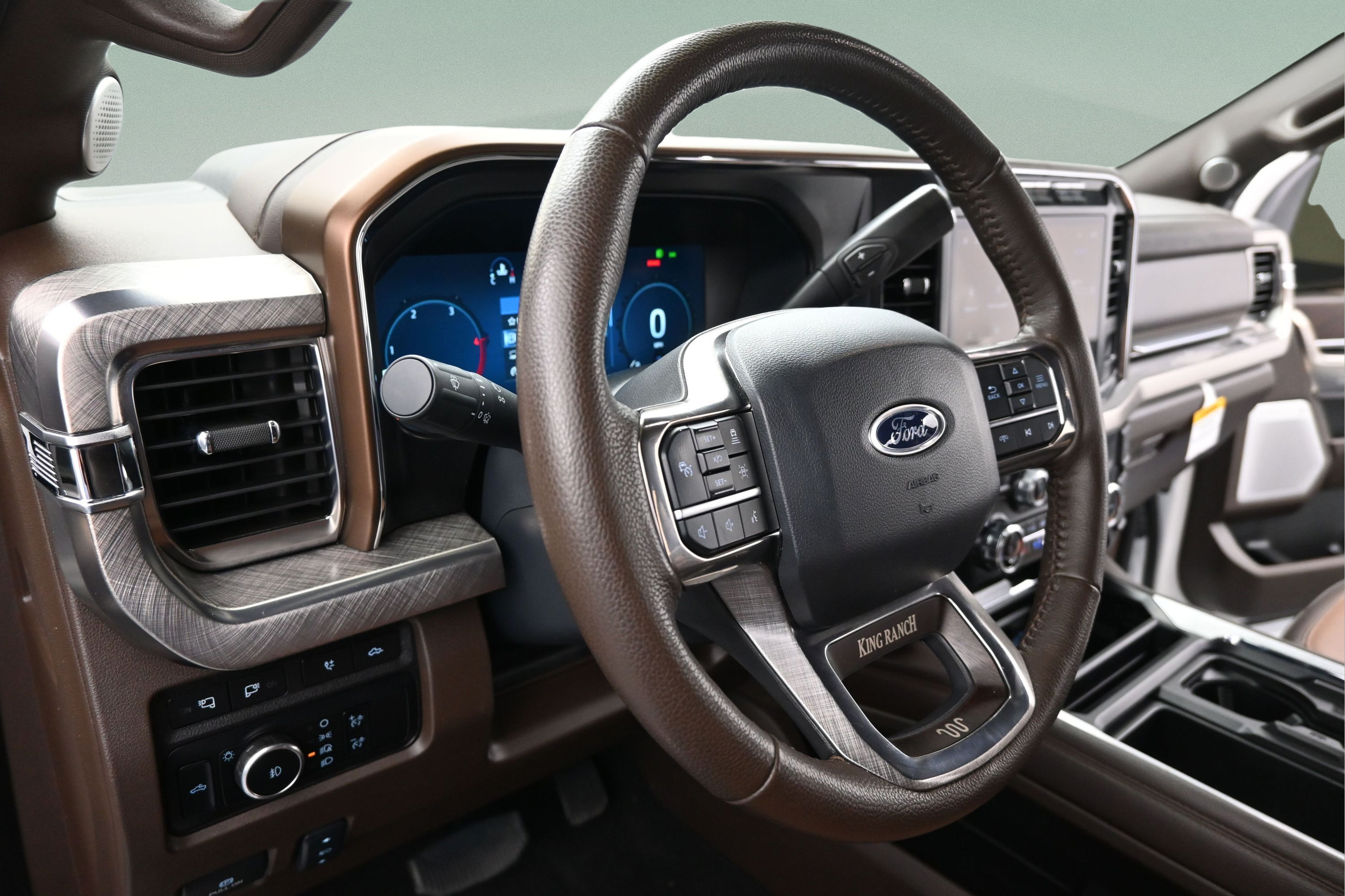 Certified 2024 Ford F350 King Ranch AWD/4WD image 12