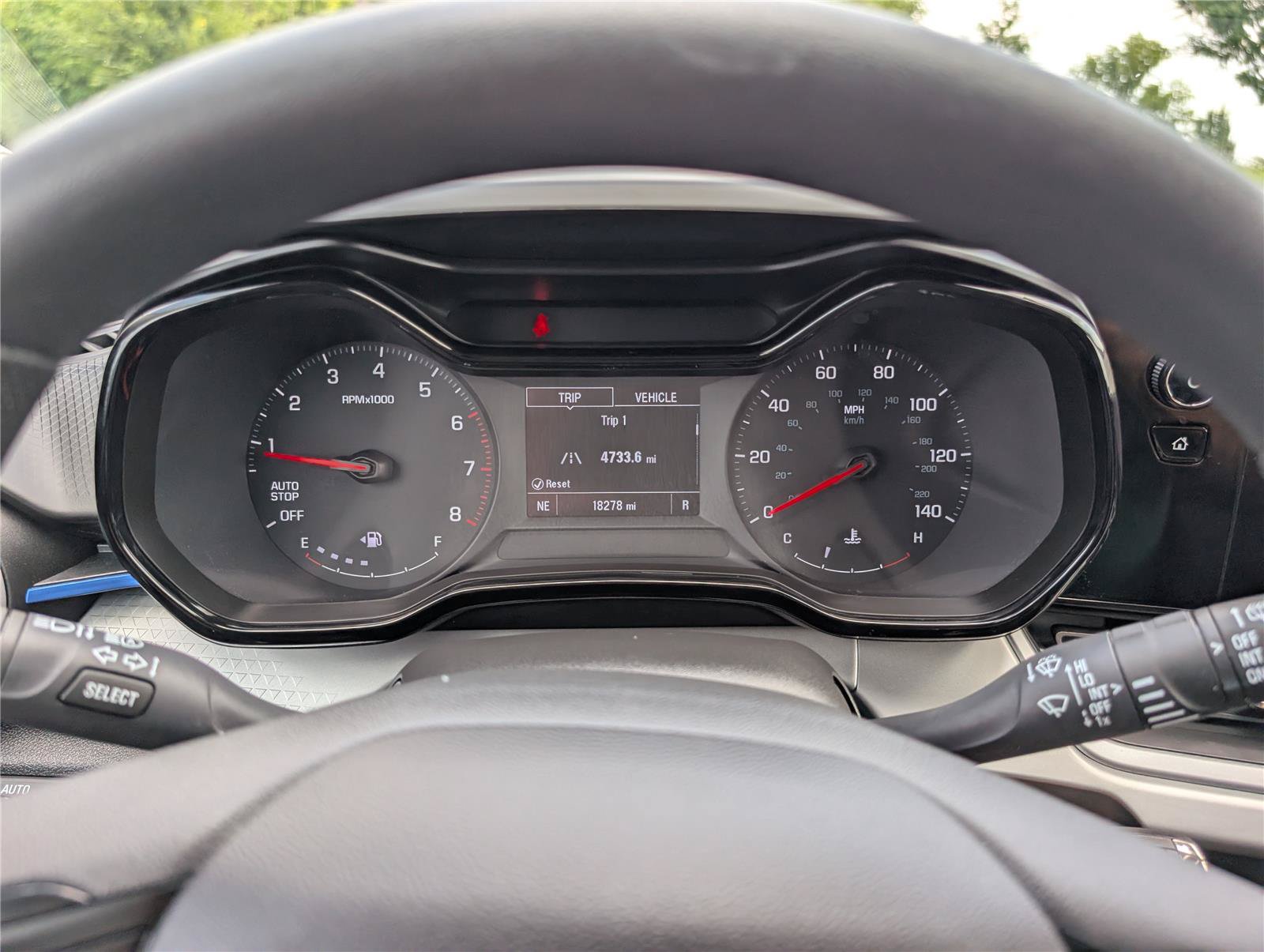 Used 2025 Chevrolet Trax LS FWD image 27
