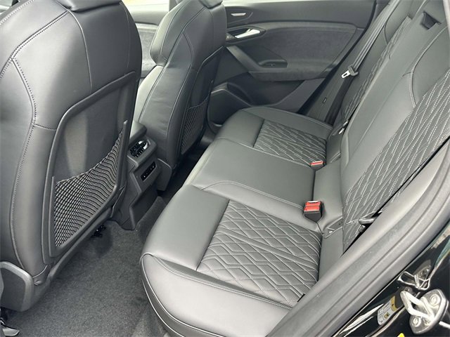 New 2025 Audi SQ6 e-tron Premium Plus image 5