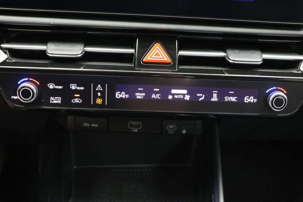 Used 2024 Kia Niro Wind w/ Wind Preserve Package FWD image 21