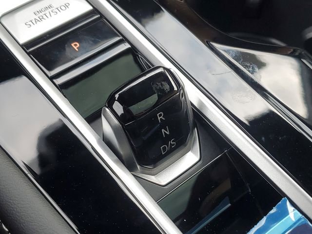 New 2026 Volkswagen Atlas Cross Sport SEL R-Line image 35