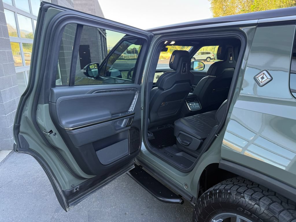 Used 2022 Rivian R1S Launch Edition Quad AWD/4WD image 31