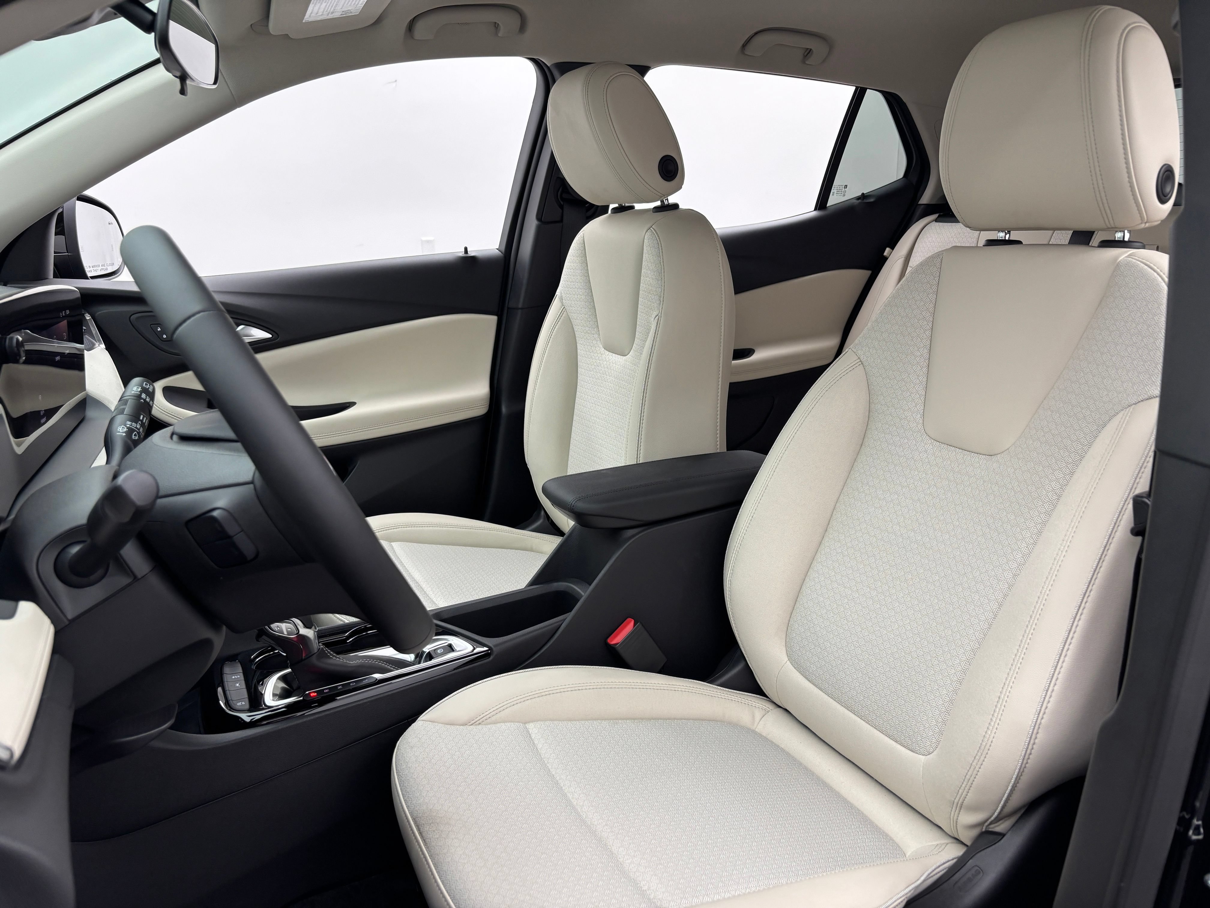 New 2026 Buick Encore GX Preferred w/ Advanced Technology Package FWD image 17
