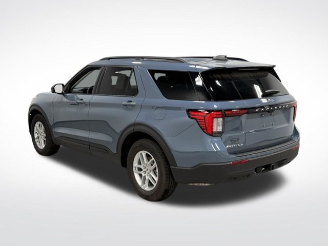 New 2026 Ford Explorer Active RWD image 6