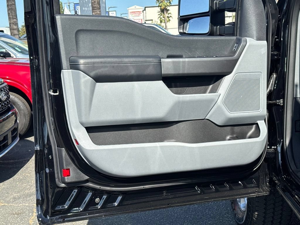 New 2026 Ford F250 XLT w/ 360-Degree Camera Package AWD/4WD image 19
