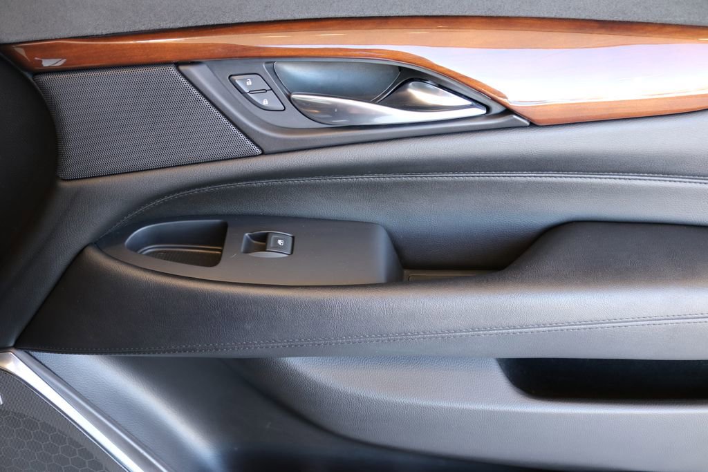 Used 2019 Cadillac Escalade Luxury image 41
