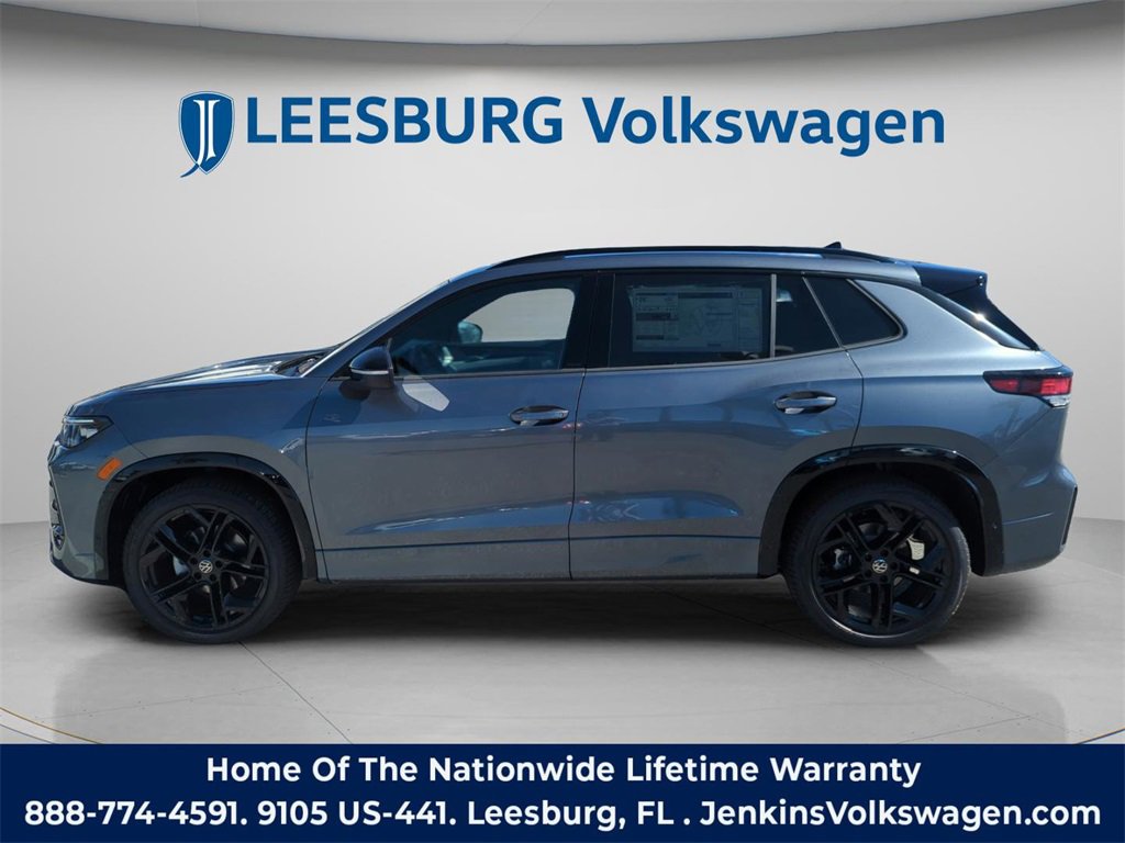 New 2026 Volkswagen Tiguan SE R-Line image 11