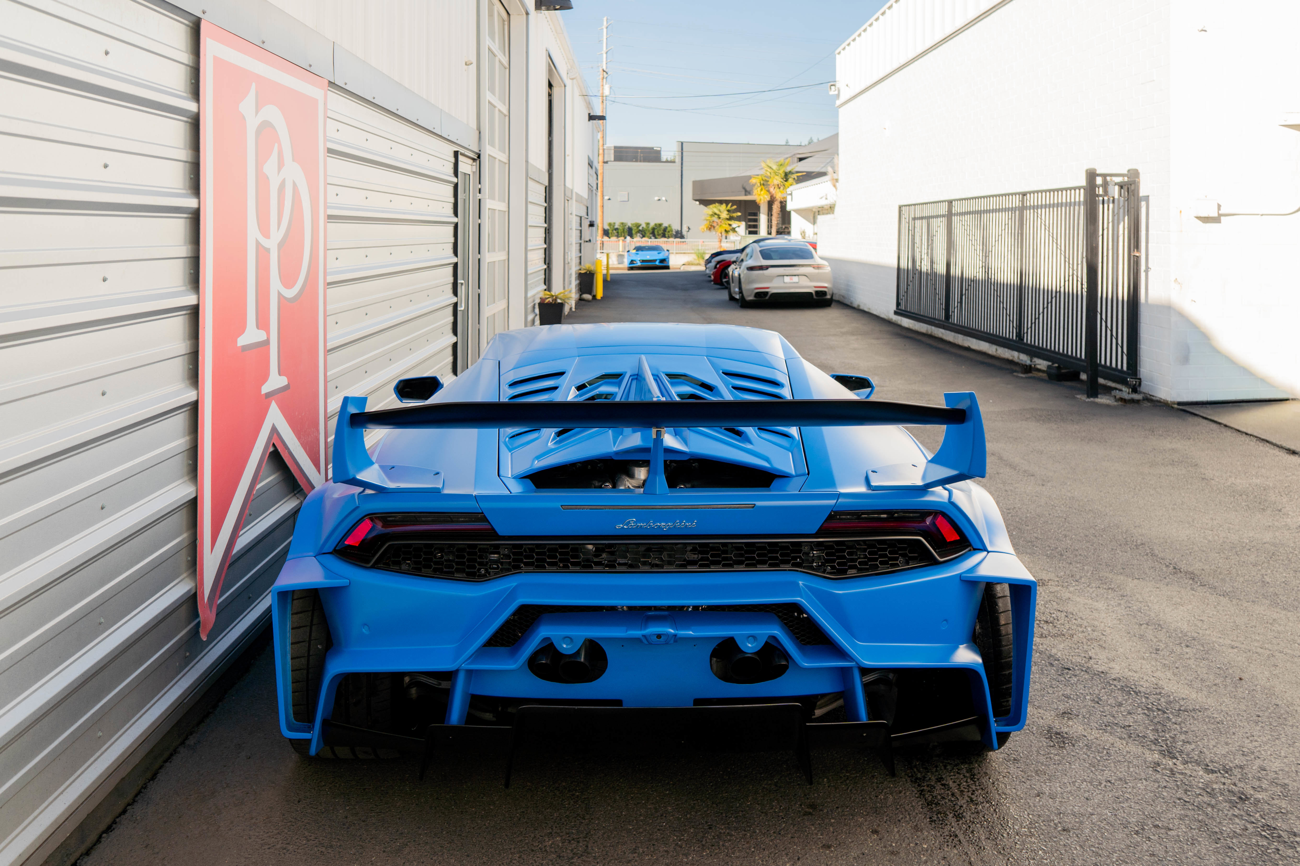 Used 2016 Lamborghini Huracan LP 580-2 RWD image 43