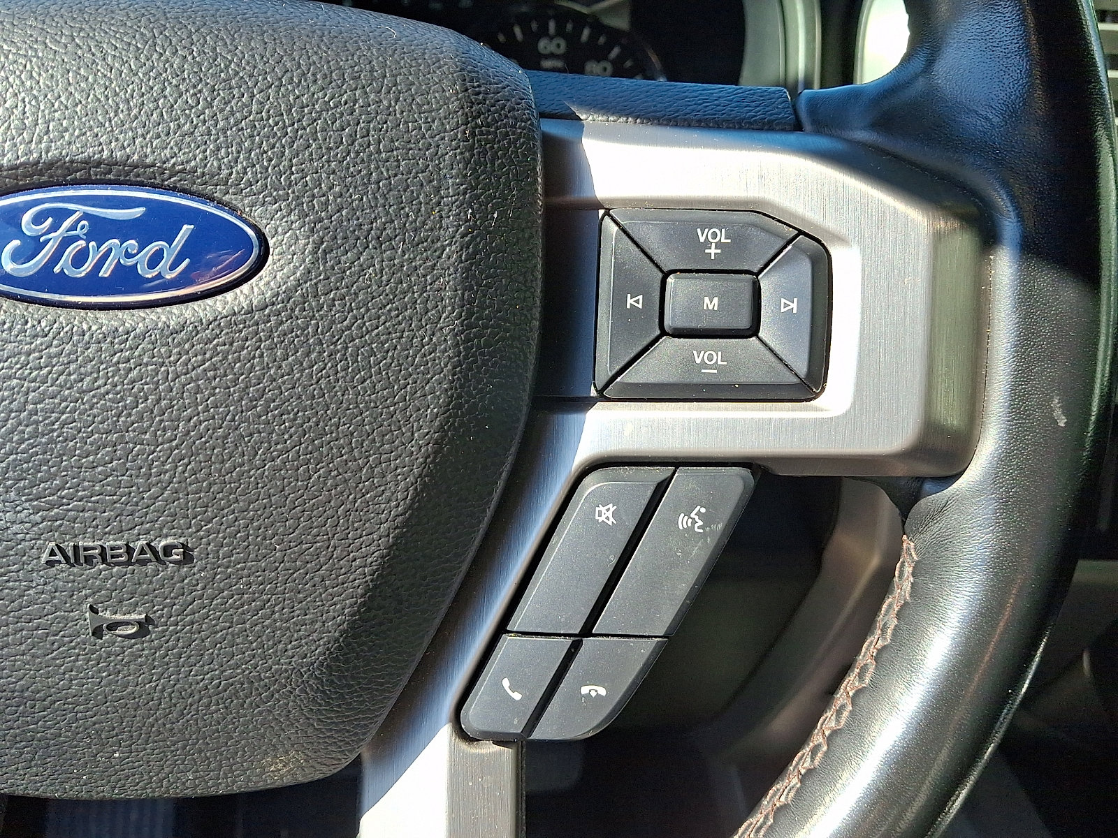 Used 2019 Ford F150 Platinum AWD/4WD image 23