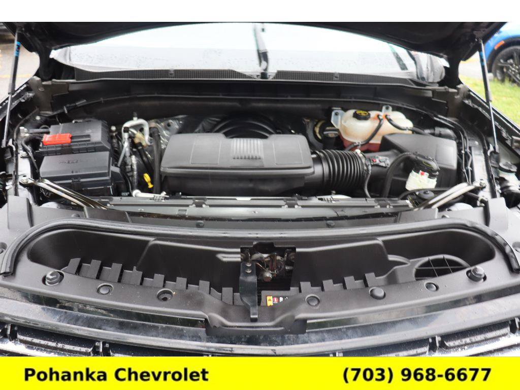 Certified 2024 Chevrolet Suburban LT AWD/4WD image 35