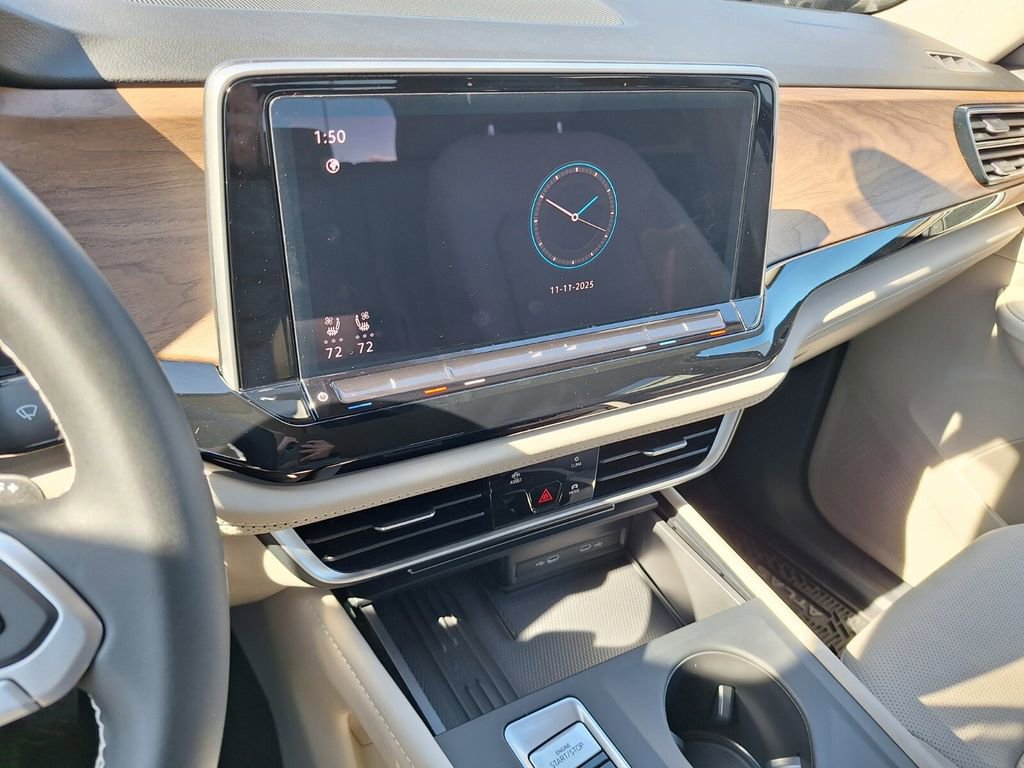 New 2026 Volkswagen Atlas SE image 13