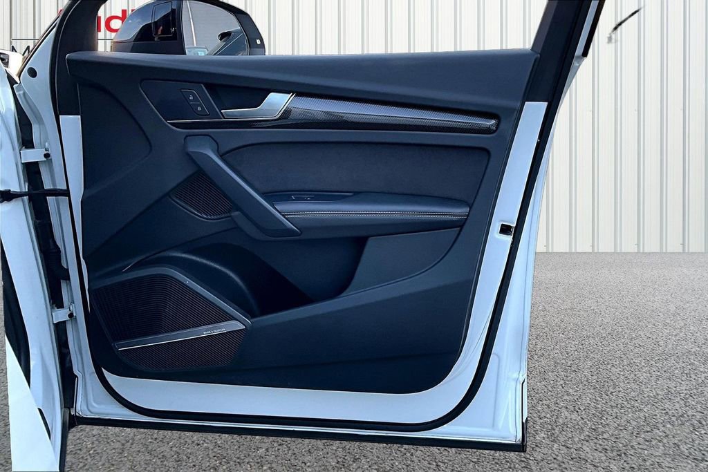 Used 2023 Audi SQ5 Premium Plus w/ Premium Plus Package image 28