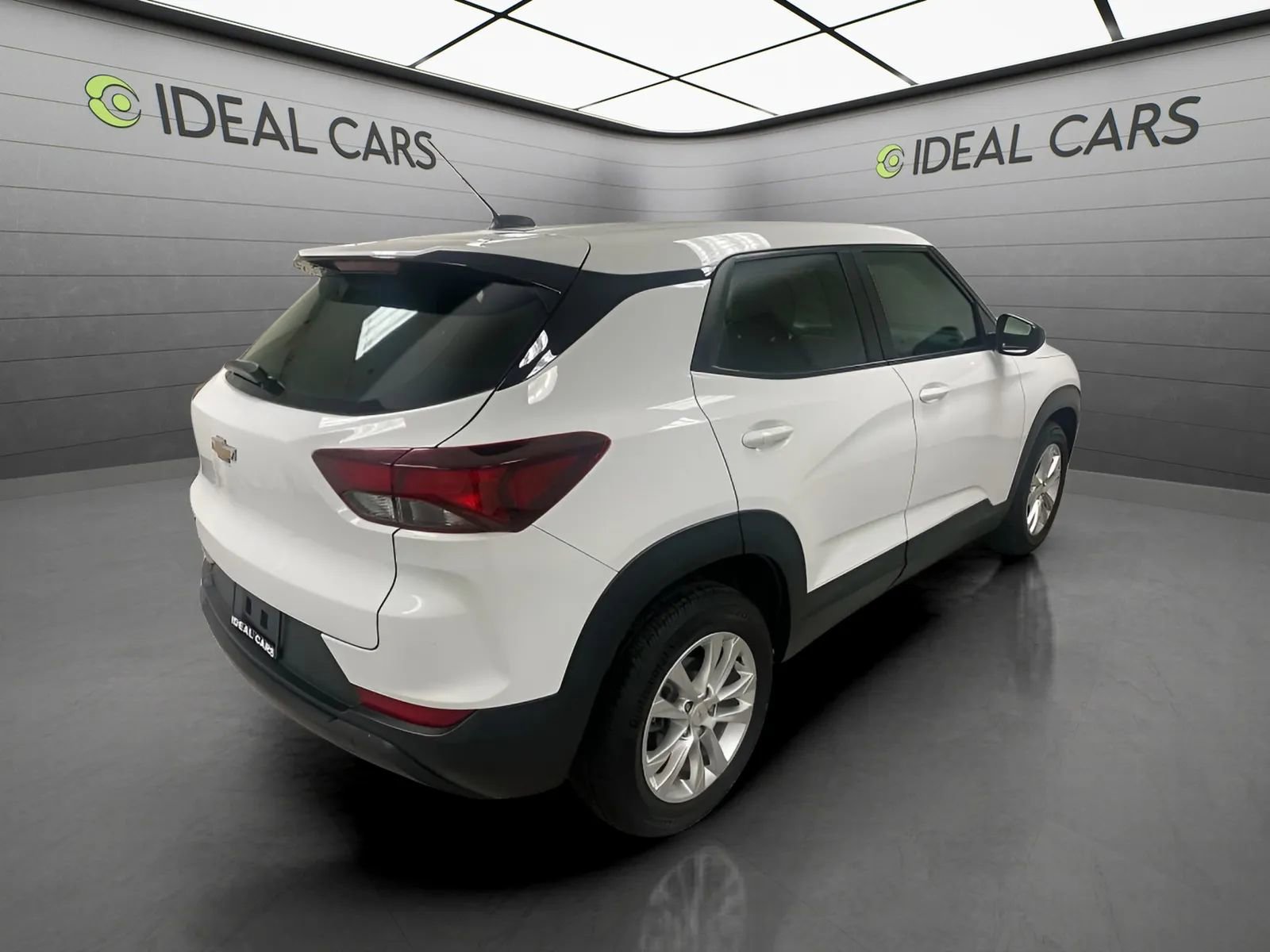 Used 2021 Chevrolet TrailBlazer LS FWD image 5