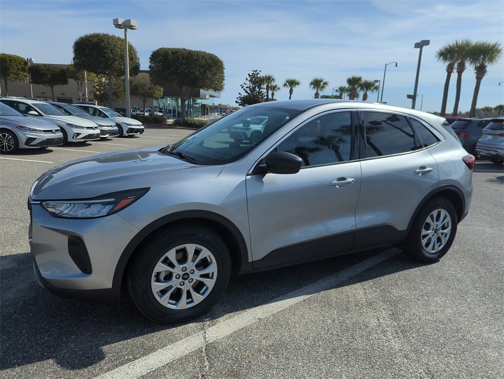Used 2023 Ford Escape Active image 13