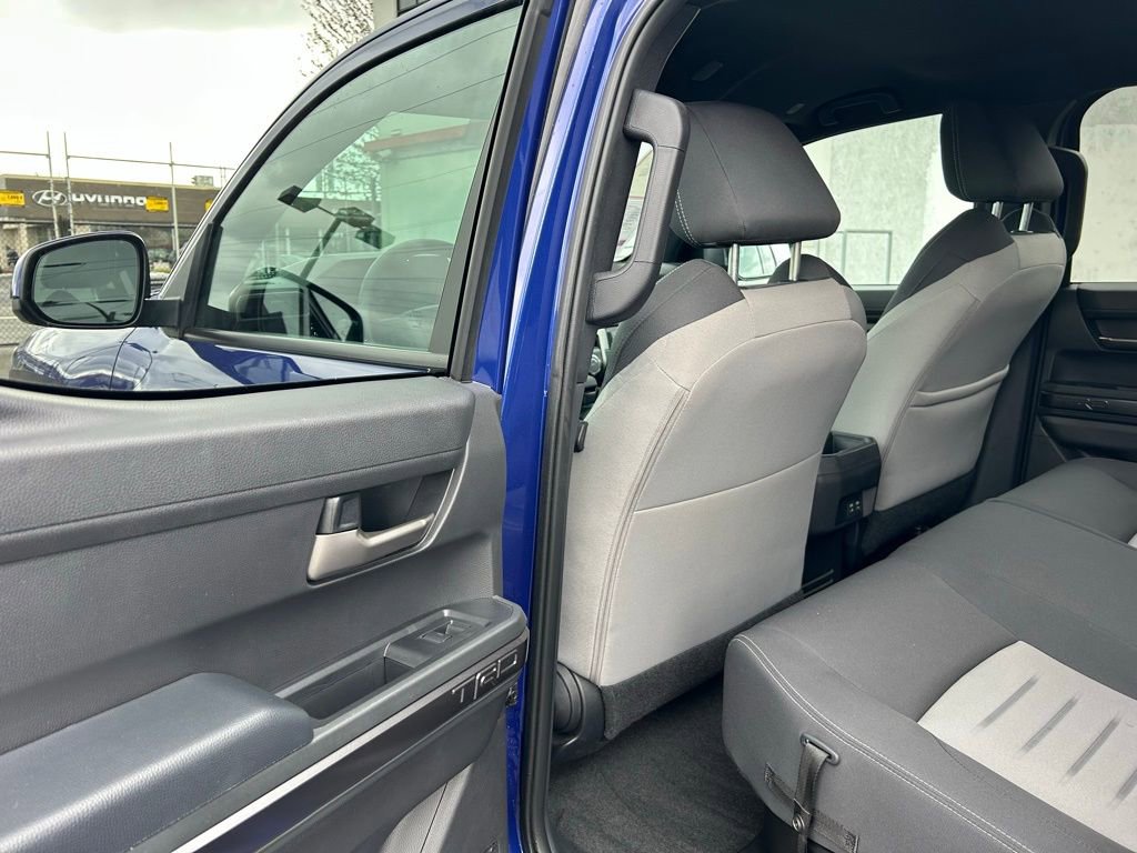 Certified 2024 Toyota Tacoma TRD Off-Road image 11