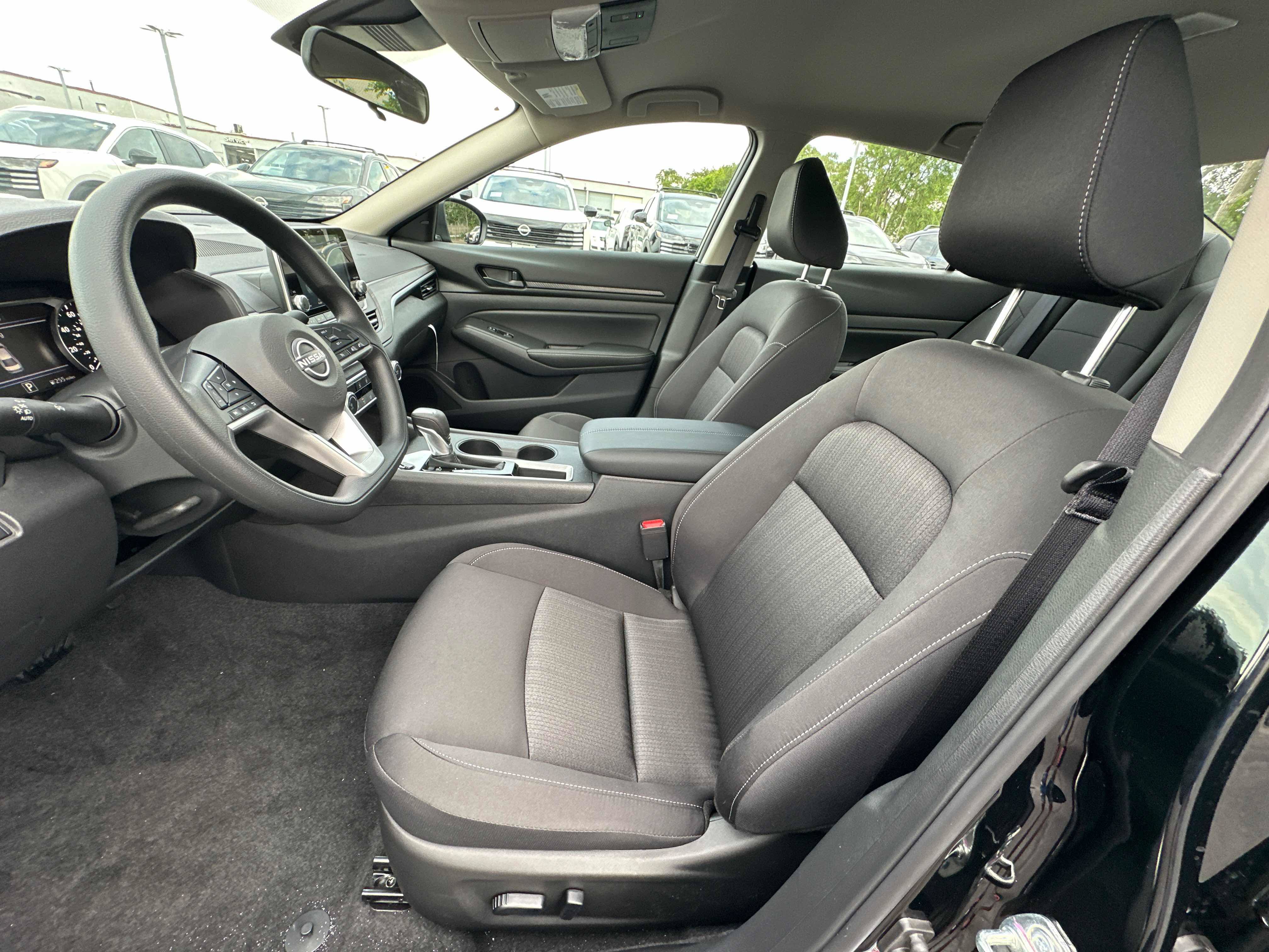 New 2026 Nissan Altima 2.5 SV FWD image 21