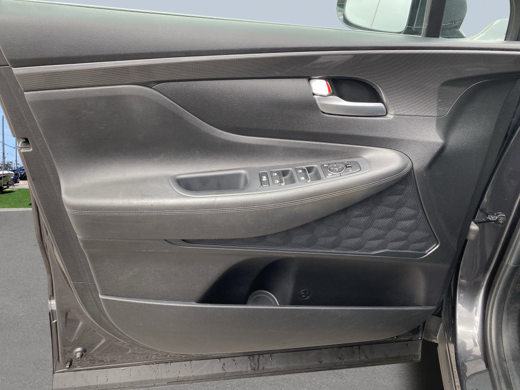 Used 2022 Hyundai Santa Fe SEL FWD image 14