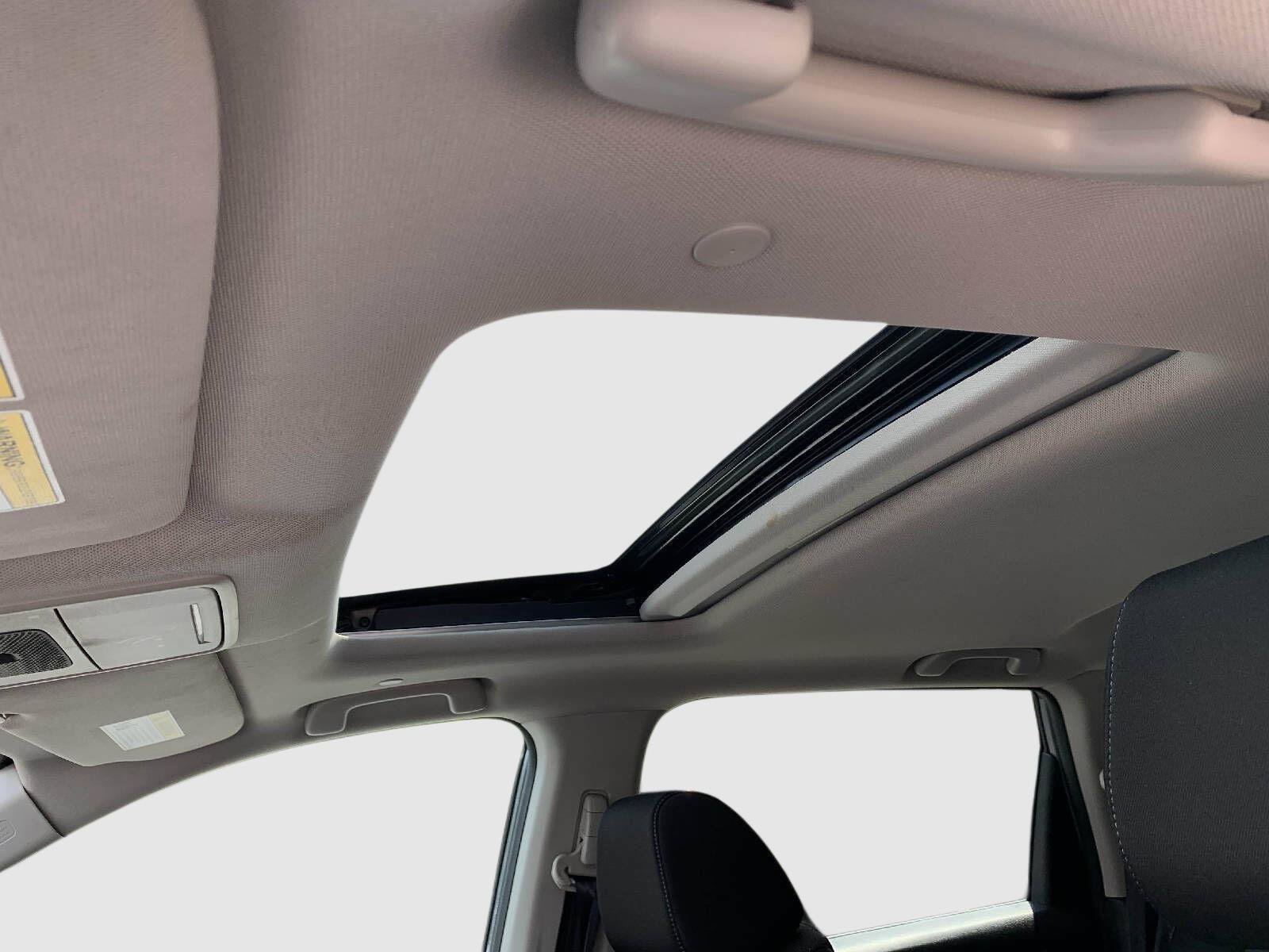 Certified 2026 Honda CR-V EX image 27