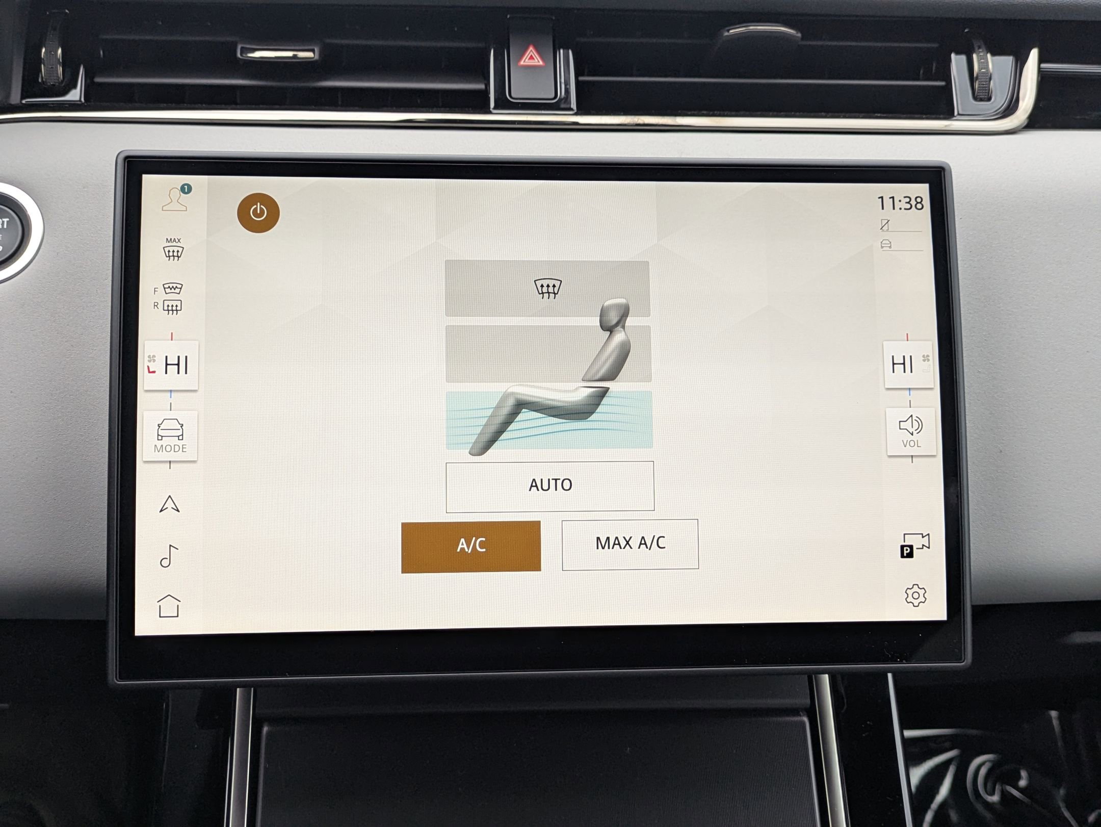 New 2026 Land Rover Range Rover Evoque Dynamic SE image 14