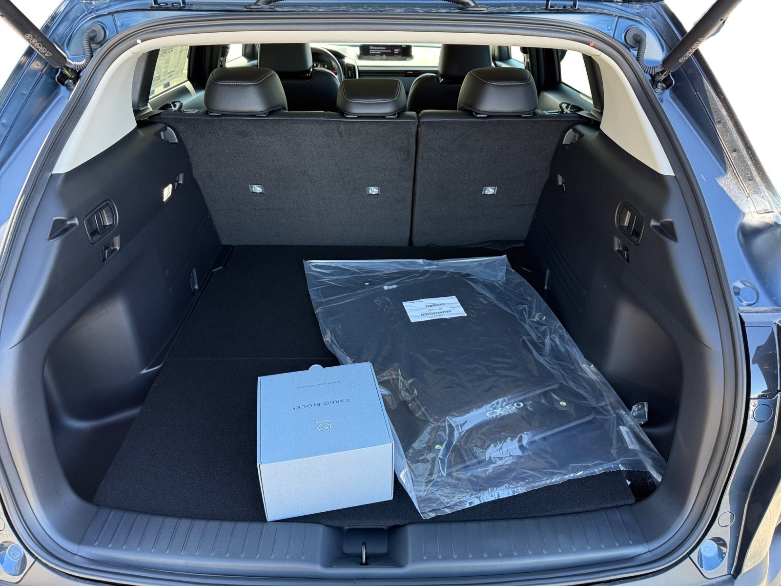 New 2026 MAZDA CX-50 AWD 2.5 S w/ Cargo Package image 17