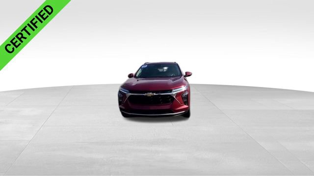 Certified 2025 Chevrolet Trax LT w/ LT Convenience Package image 4