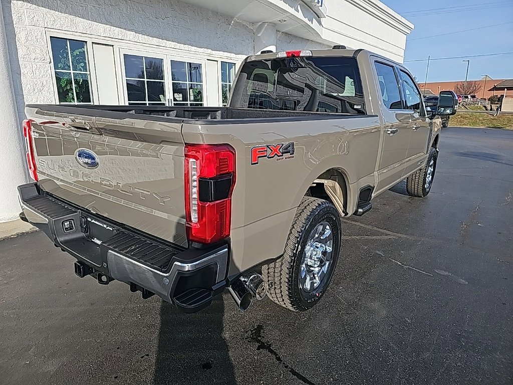 New 2026 Ford F250 Lariat w/ Lariat Ultimate Package image 4