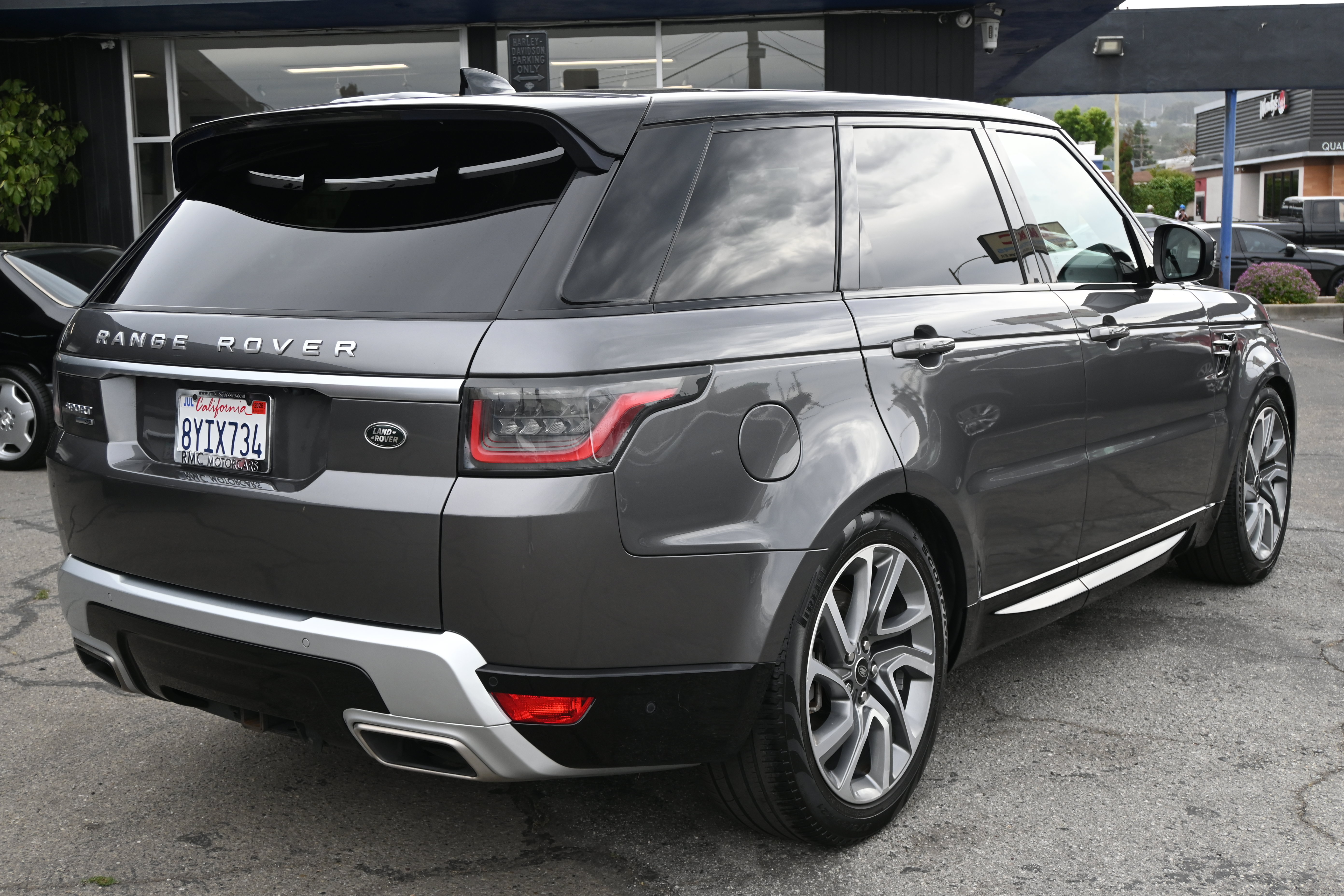 Used 2018 Land Rover Range Rover Sport HSE AWD/4WD image 5